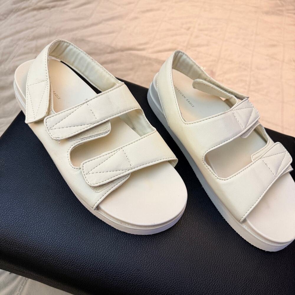 American Eagle Women’s White Sport Sandals Size 9 Adjustable Straps